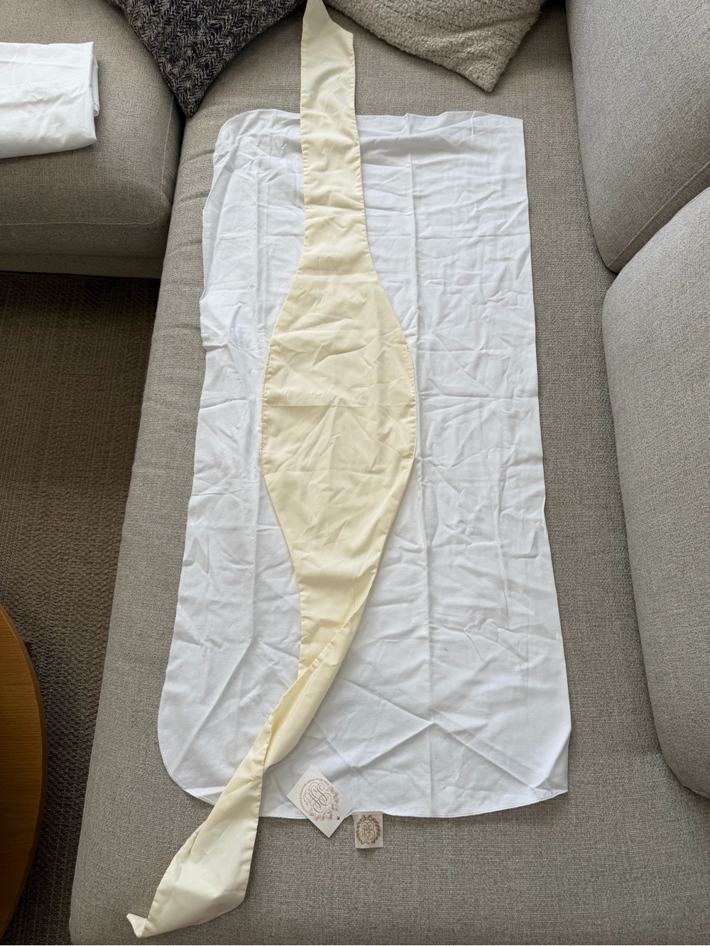 The Beaufort Bonnet Company Bow Swaddle – Yellow - Picture 2 of 5